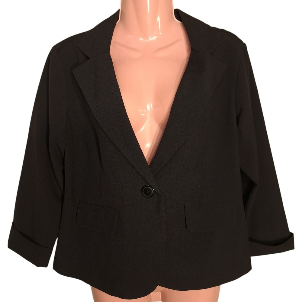Flirtatious Women's‎ Blazer/Jacket Black Size XL 3/4 Sleeves One Button Pockets